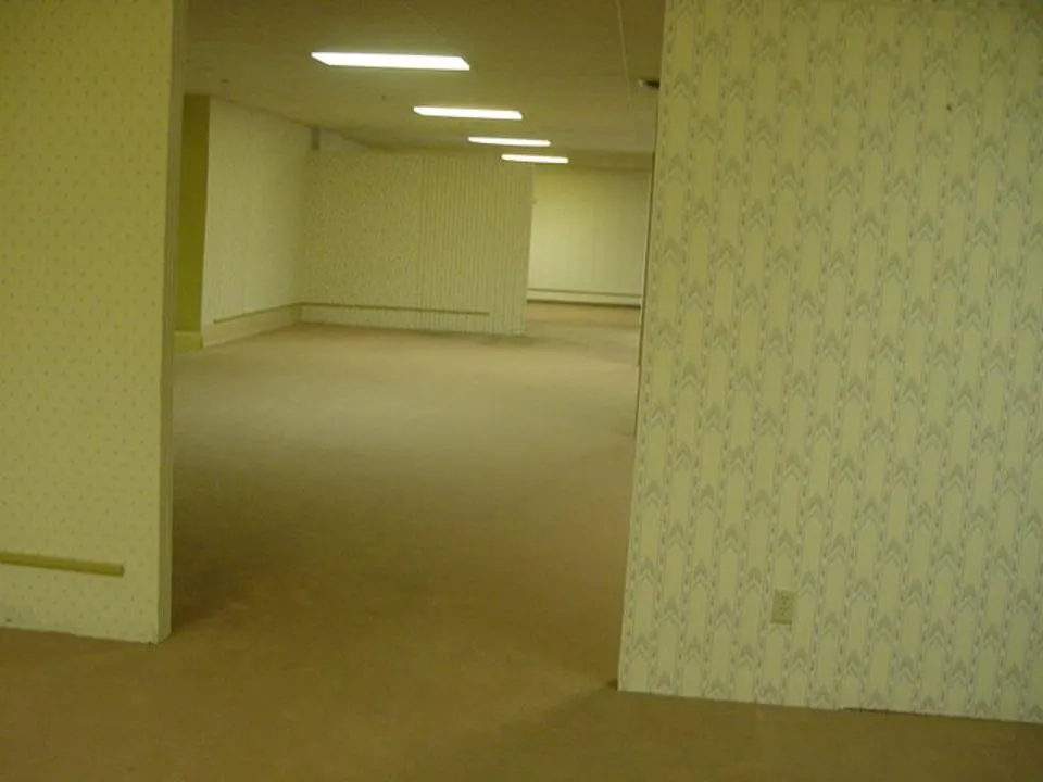 Image originale des Backrooms